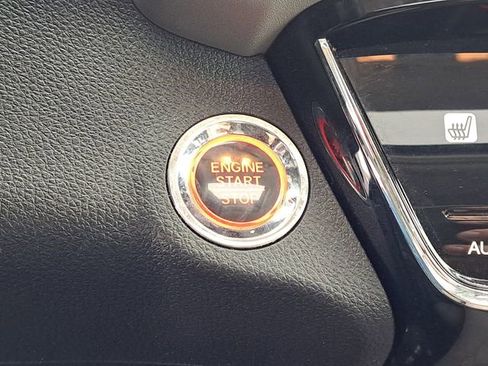 Certified 2022 Honda HR-V EX image 12