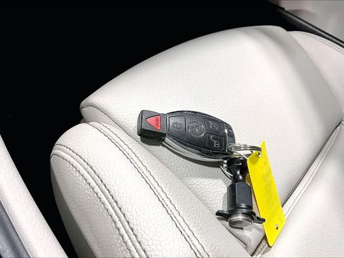 Used 2018 Mercedes-Benz CLA 250 4MATIC image 14