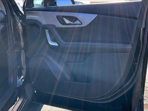 Used 2024 Chevrolet Blazer LT image 25
