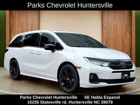 Used 2025 Honda Odyssey Sport-L image 1