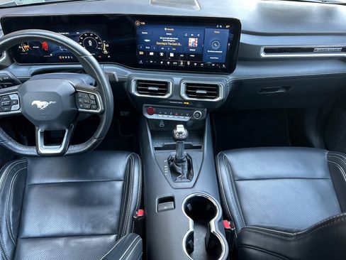 Used 2024 Ford Mustang Premium image 13