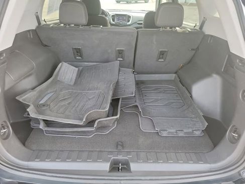 Certified 2023 GMC Terrain SLE AWD/4WD image 23