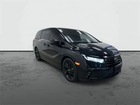 Certified 2024 Honda Odyssey Sport image 6