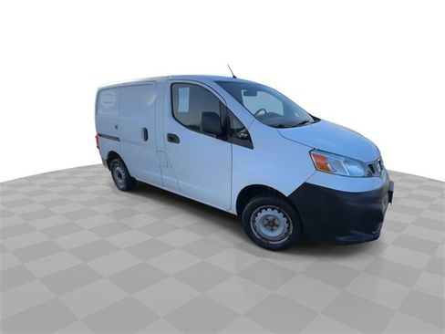 Used 2015 Nissan NV200 S w/ Back Door Glass Package image 2