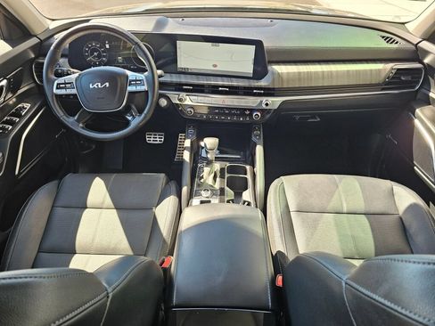 Used 2024 Kia Telluride SX w/ Towing Package AWD/4WD image 9