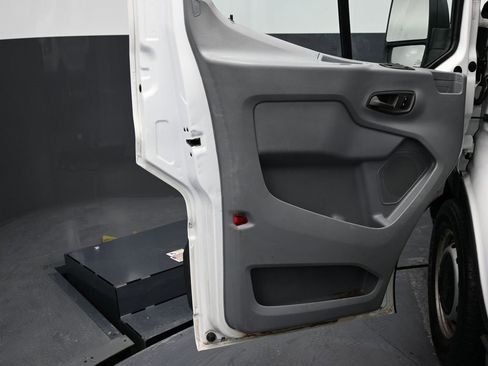 Used 2016 Ford Transit 150 130 Low Roof image 33