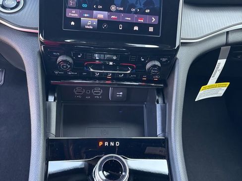 New 2026 Jeep Grand Cherokee Laredo X AWD/4WD image 19