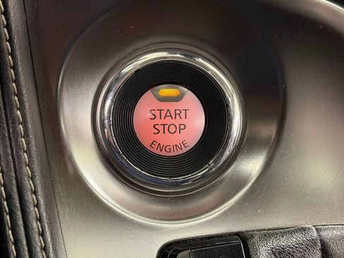 Used 2019 Nissan Maxima Platinum w/ Sport Mat Group FWD image 15