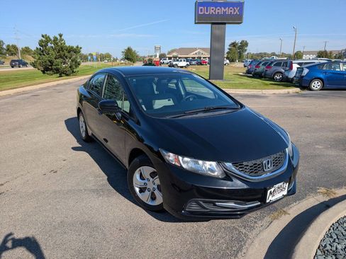 Used 2015 Honda Civic LX image 2
