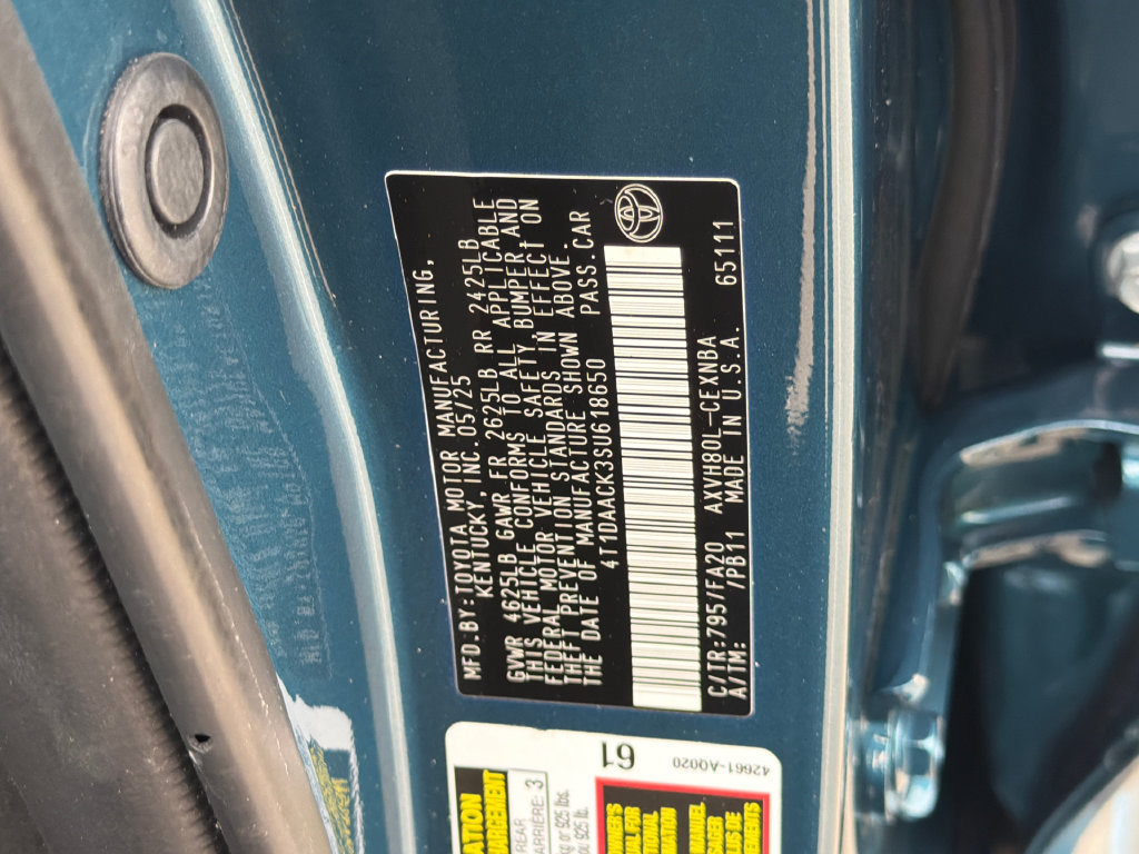 Used 2025 Toyota Camry LE FWD image 31