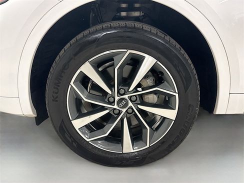 Used 2022 Audi Q5 2.0T Premium Plus image 37