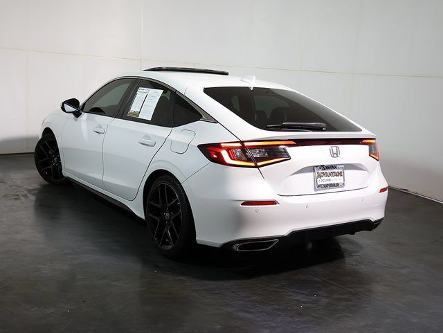 Used 2024 Honda Civic Sport Touring image 2