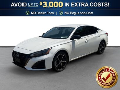 Used 2023 Nissan Altima 2.5 SR