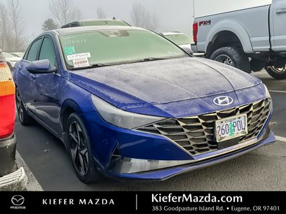 Used 2023 Hyundai Elantra Limited w/ Winter Weather Package