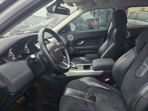 Used 2014 Land Rover Range Rover Evoque Pure image 18
