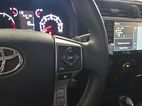 Used 2022 Toyota 4Runner SR5 Premium w/ Moonroof Package image 17