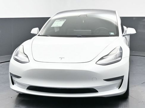 Used 2019 Tesla Model 3 Long Range image 4