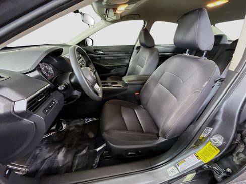 Used 2020 Nissan Altima 2.5 S FWD image 22