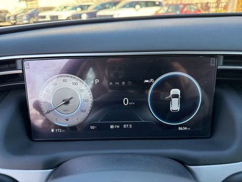 Certified 2024 Hyundai Tucson SE image 10