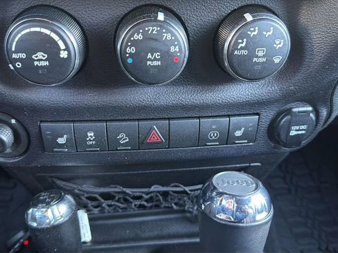 Used 2015 Jeep Wrangler Unlimited Sahara w/ Max Tow Package image 18