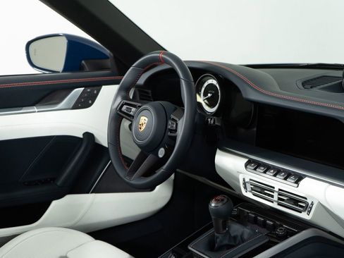 Used 2023 Porsche 911 Carrera GTS image 41