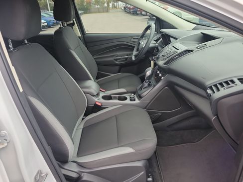 Used 2016 Ford Escape S image 7