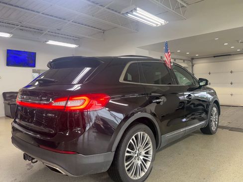 Used 2016 Lincoln MKX Reserve w/ Equipment Group 102A AWD/4WD image 7