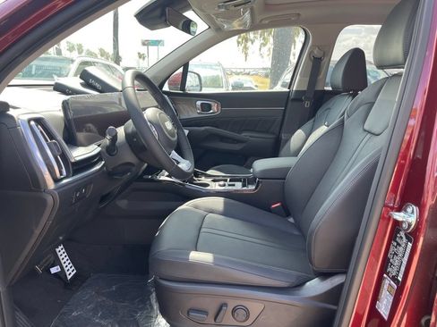 New 2025 Kia Sorento SX FWD image 12