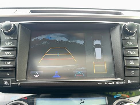 Used 2018 Toyota RAV4 Limited w/ Advanced Technology Package AWD/4WD image 25