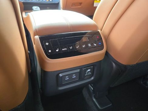 New 2026 INFINITI QX60 Autograph AWD/4WD image 17