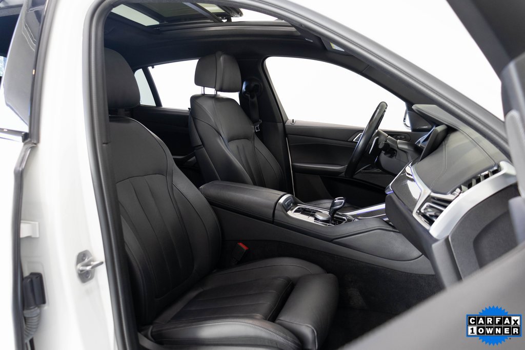 Used 2022 BMW X6 M50i w/ Premium Package AWD/4WD image 22