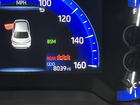 Used 2022 Toyota Corolla LE image 22