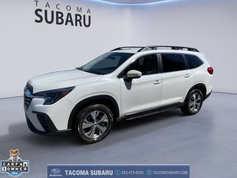 Used 2025 Subaru Ascent Premium AWD/4WD image 1