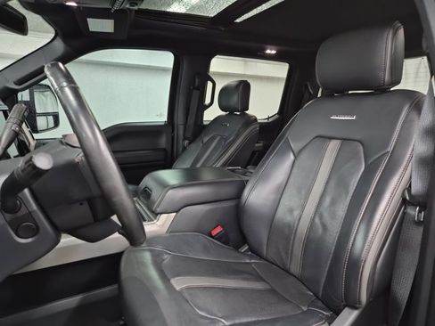 Used 2022 Ford F350 Platinum w/ Tremor Off-Road Package image 23