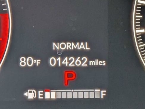 Used 2025 Honda Pilot EX-L image 33