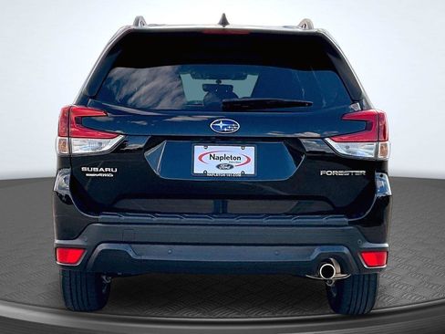 Used 2023 Subaru Forester Limited AWD/4WD image 4
