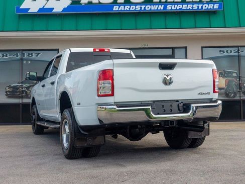 Used 2022 RAM 3500 Tradesman AWD/4WD image 4