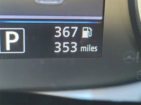 Used 2025 Nissan Sentra S image 26