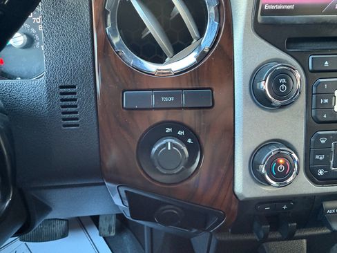 Used 2013 Ford F450 Lariat w/ Lariat Interior Pkg image 43