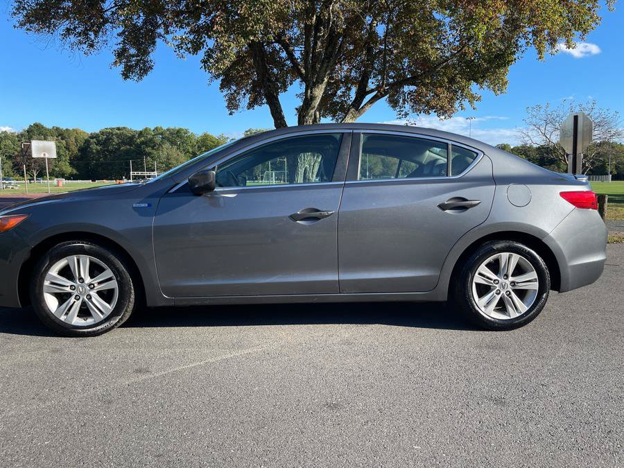 Used 2013 Acura ILX w/ Technology Package FWD image 33