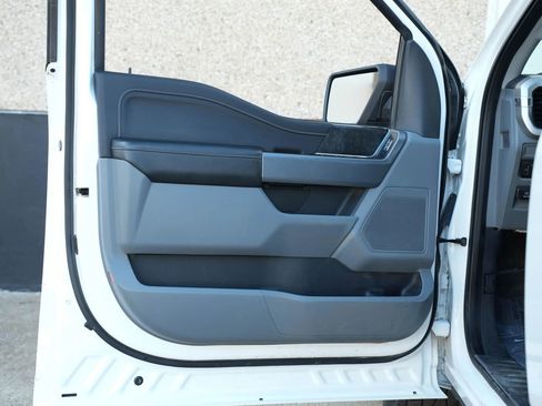 Used 2021 Ford F150 XLT w/ Equipment Group 301A Mid image 19