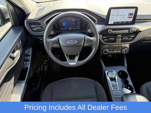 Used 2025 Ford Escape Active AWD/4WD image 21