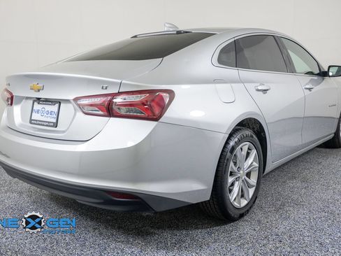 Used 2022 Chevrolet Malibu LT FWD image 7