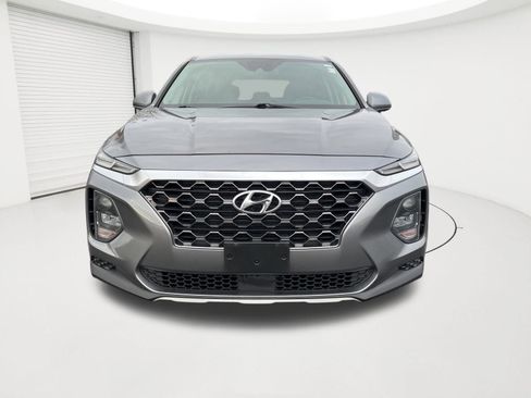 Used 2019 Hyundai Santa Fe SE image 8