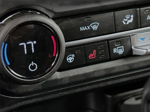 Used 2025 Ford Bronco Outer Banks image 16