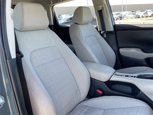 Certified 2025 Honda HR-V LX image 25