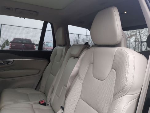 Used 2020 Volvo XC90 T6 Inscription w/ Protection Package Premier image 30