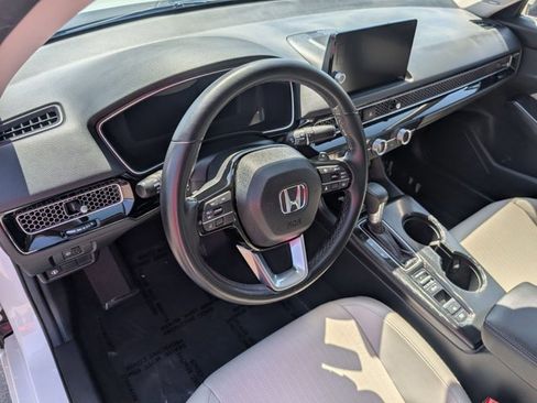 Used 2024 Honda Civic Touring image 10