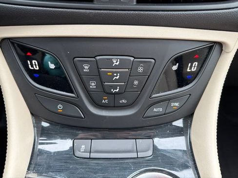 Used 2017 Buick Envision Preferred FWD image 20