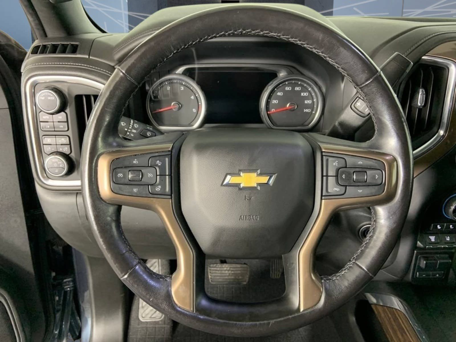 Used 2020 Chevrolet Silverado 3500 High Country AWD/4WD image 34